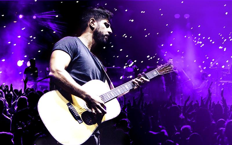 הופעה: עידן עמדי